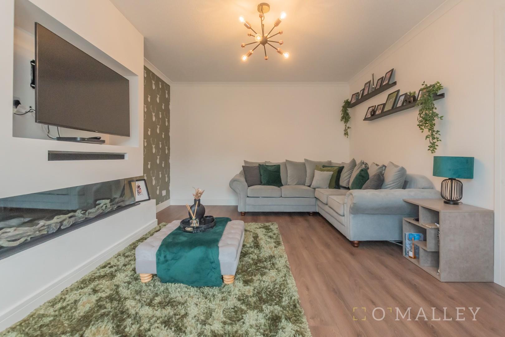 8. Living Room 3.jpg